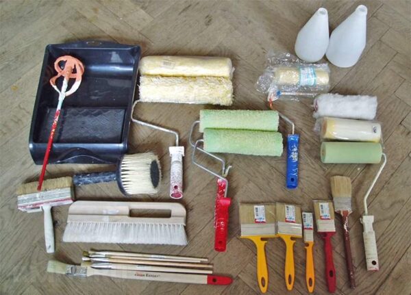 Фотографии инструментов для рисования