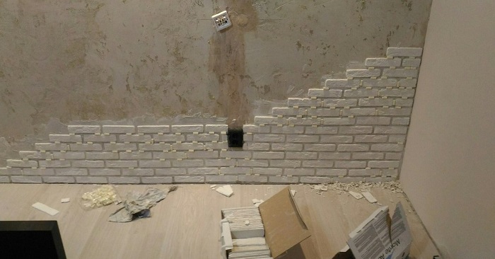 монтаж гипсовой плитки снизу вверх