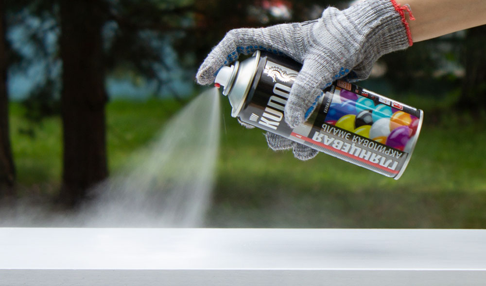 Покраска оконных рам аэрозольной краской Подоконник и аэрозоль